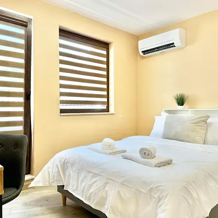 Central Comfort Stay & Free Parking 아파트 스타라 자고라