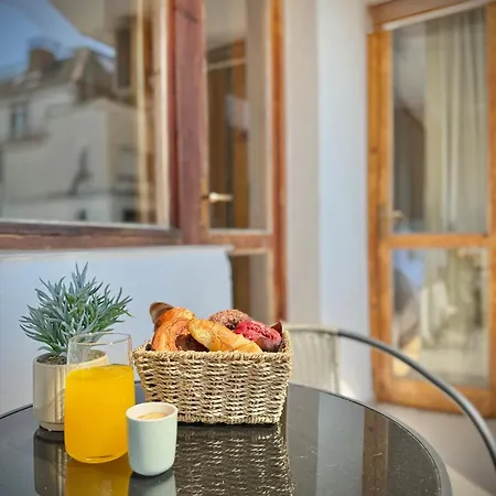 Comfort & Free Parking Apartament